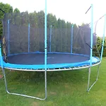 Zabi Staw אכסניה