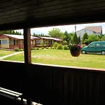 אכסניה Zabi Staw Mikołajki