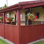 Zabi Staw אכסניה *