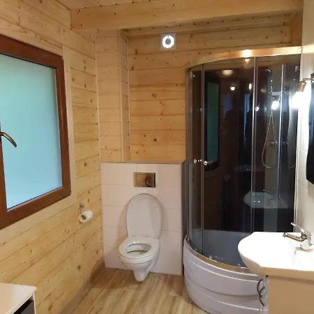 Lodge Zabi Staw *